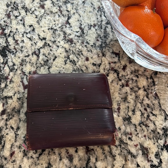 Louis Vuitton Handbags - Louis Vuitton Epi Elise Wallet